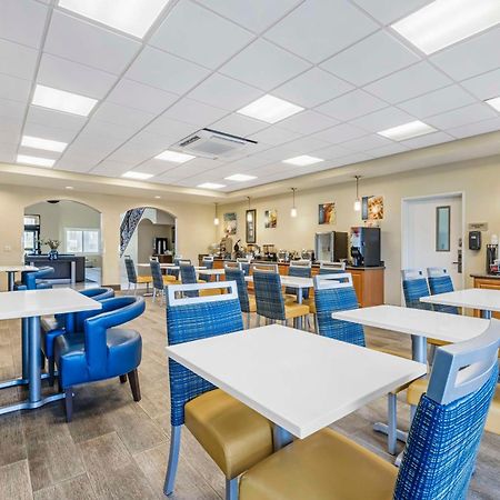 Best Western Plus Lake Elsinore Inn & Suites Exteriör bild